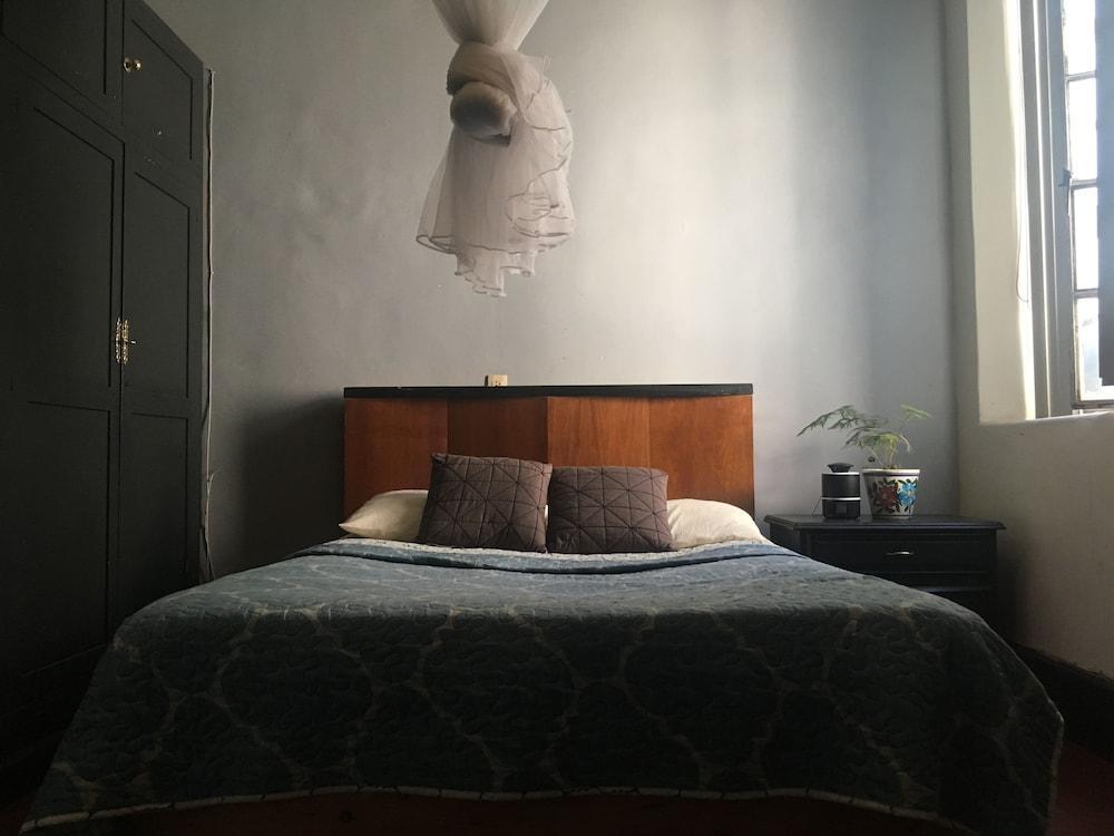Casa Atenas (Adults Only) غوادالاجارا المظهر الخارجي الصورة
